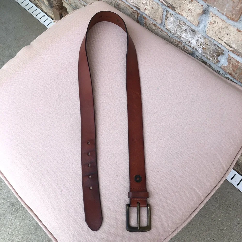 Levi’s Strauss & Co. Shotgun Leather Belt Brown Full Grain Brown Leather Size 38